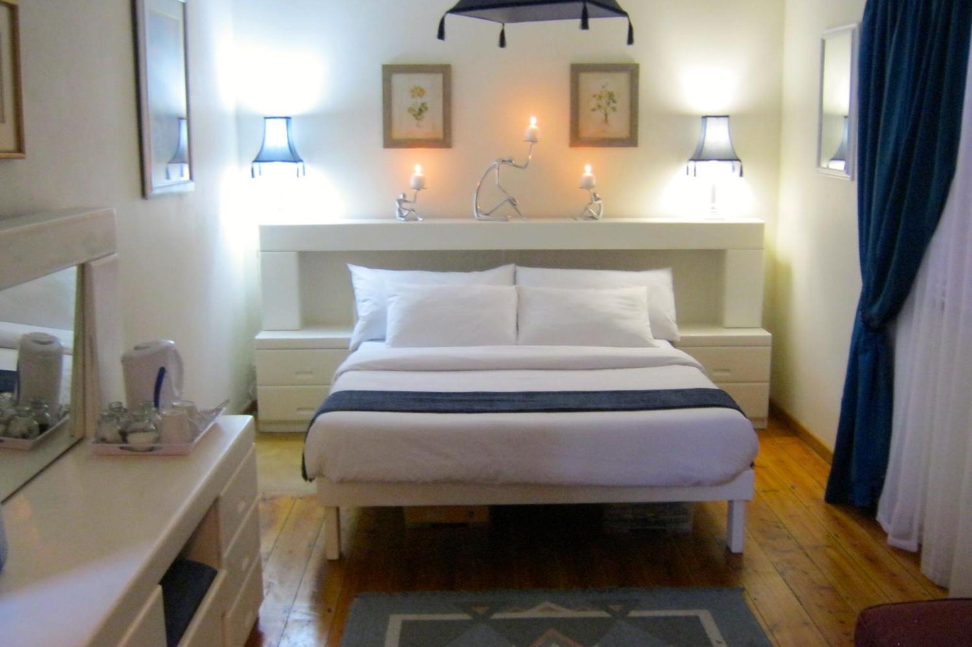 Ladismith Manor Hotel Room photo
